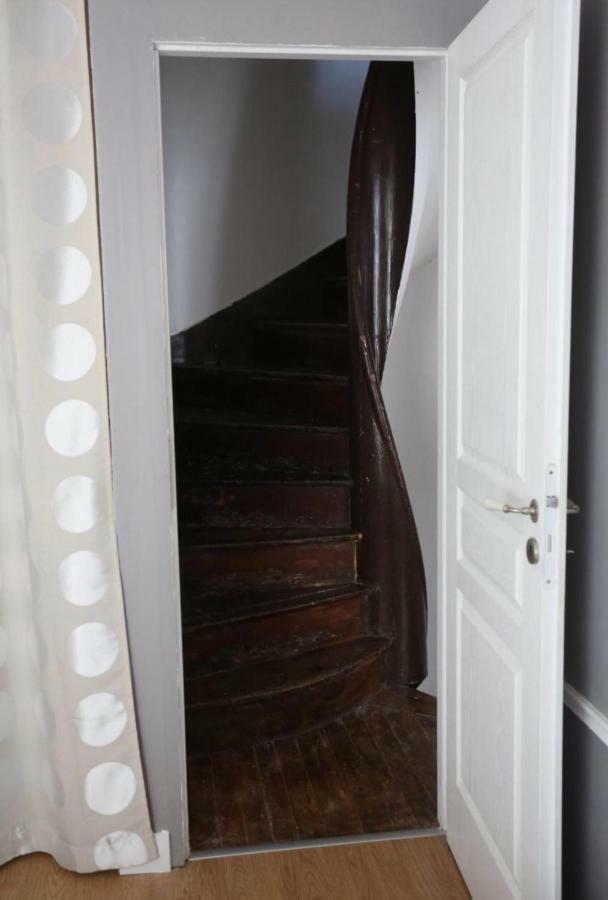 Maison Montreuil Apartment Онфльор Екстериор снимка
